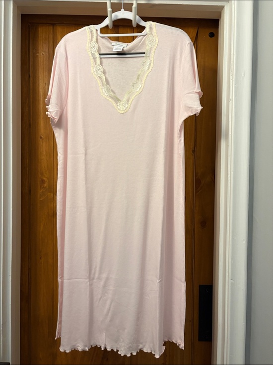 The Company Store Other - The Company Store Cooling Short Sleeve Nightgown In Poly/Cotton Pink New